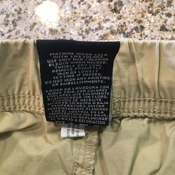 Nautica Size 4 Solid Beige Khaki Cargo Shorts Knee Length Elastic Waist - Picture 6 of 12